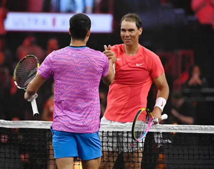 nadal-shakes-hands-with-alcaraz